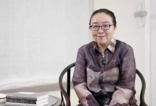 戴锦华结过婚嘛？