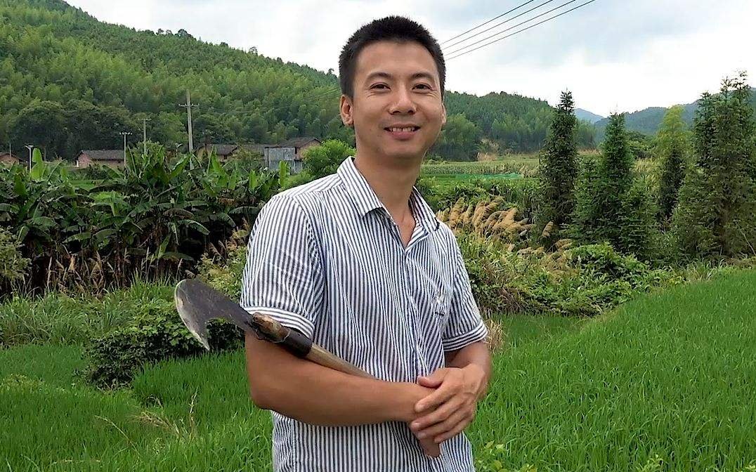 禁野2年后的华农兄弟:承包全村土地,失去竹鼠后的他们现状如何?