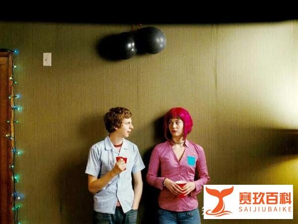 乡村少女“堕落记”!反抗男性的欲望凝视,大女主电影就该这样拍