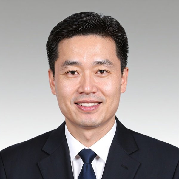 童亚辉行政级别