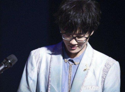 《有何不可》吉他谱简单版是什么?