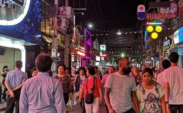 800元在街头就可以租一个老婆,印度为何如此“开放”?