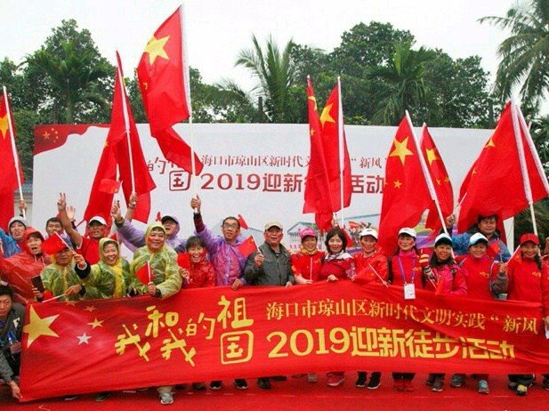 《我和我的祖国》票房破20亿,是什么让这部电影拥有超高人气?