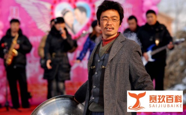 王宝强傻根人设翻车?胖了30斤的他因真实身份引爆全网,他竟然是这样的人