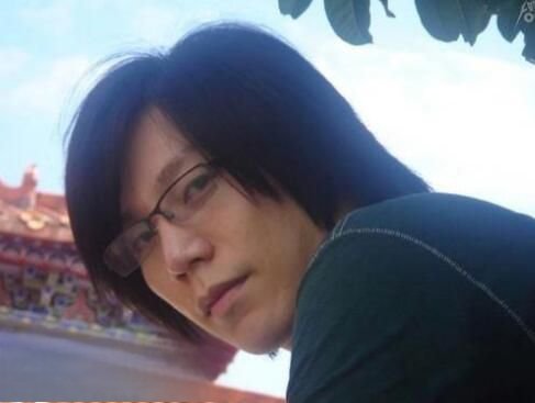 陈铭和他的老婆的故事 这一对不但是姐弟恋还是师生恋