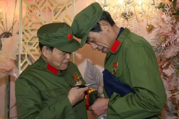 烈士暮年的烈士指的是