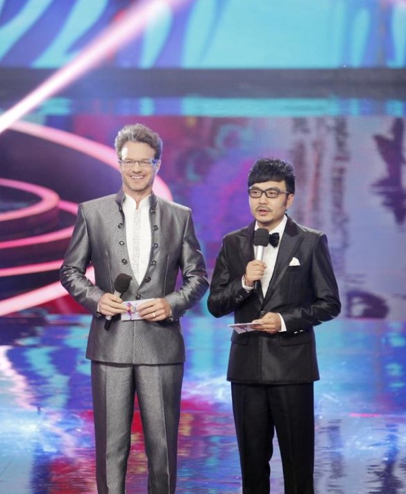 杨乐乐前夫是谁?