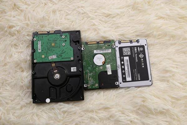120g固态硬盘够用吗？