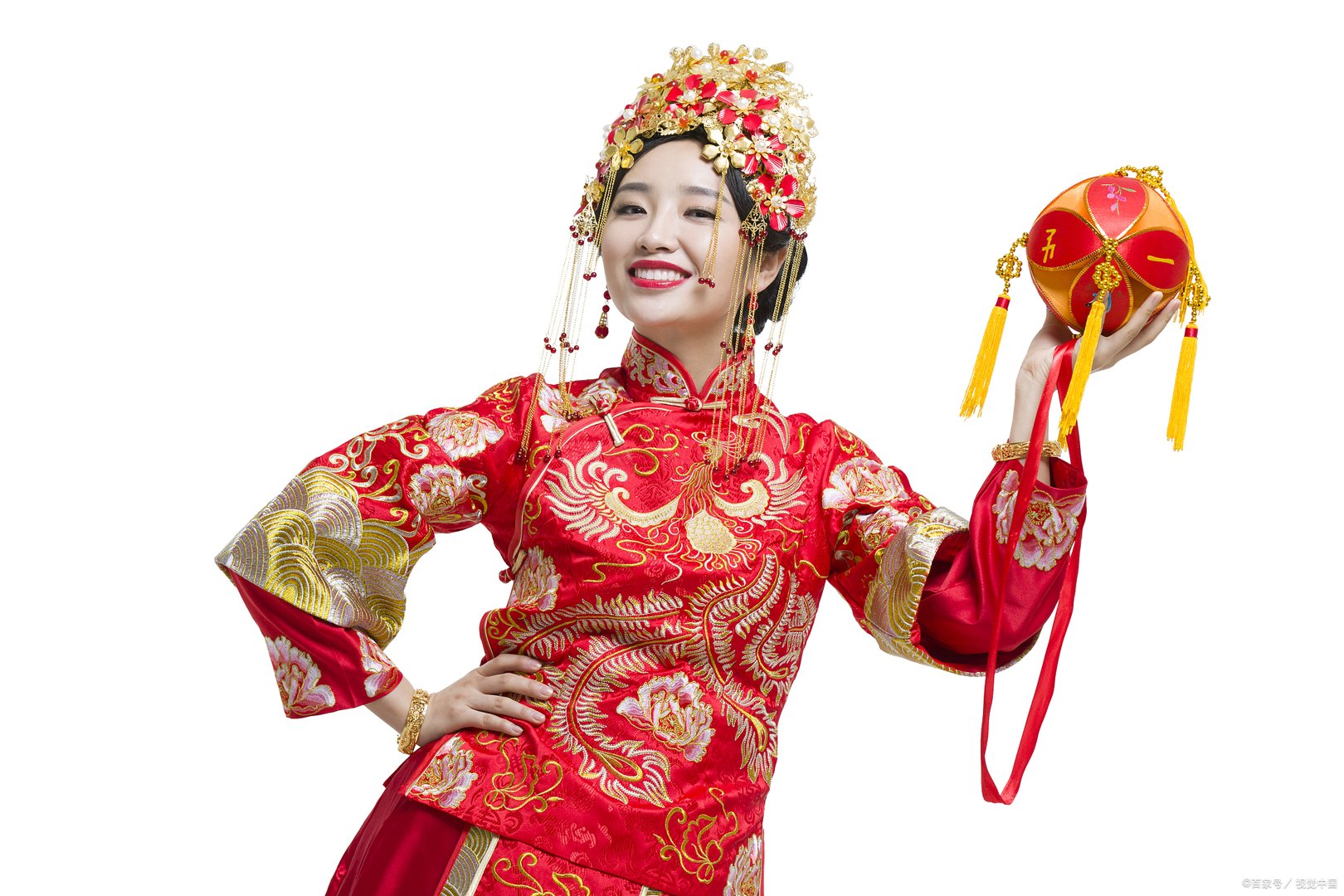 秀禾服作为一种源自满洲人的服饰,可以当敬酒服吗?