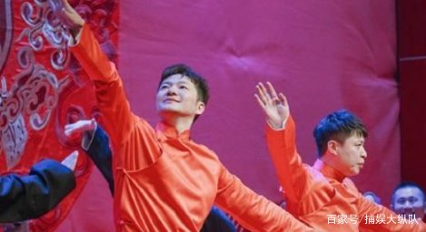 谢金比郭德纲辈分还高,却不拜宝字辈艺人为师,而要带拉入师门,为什么?