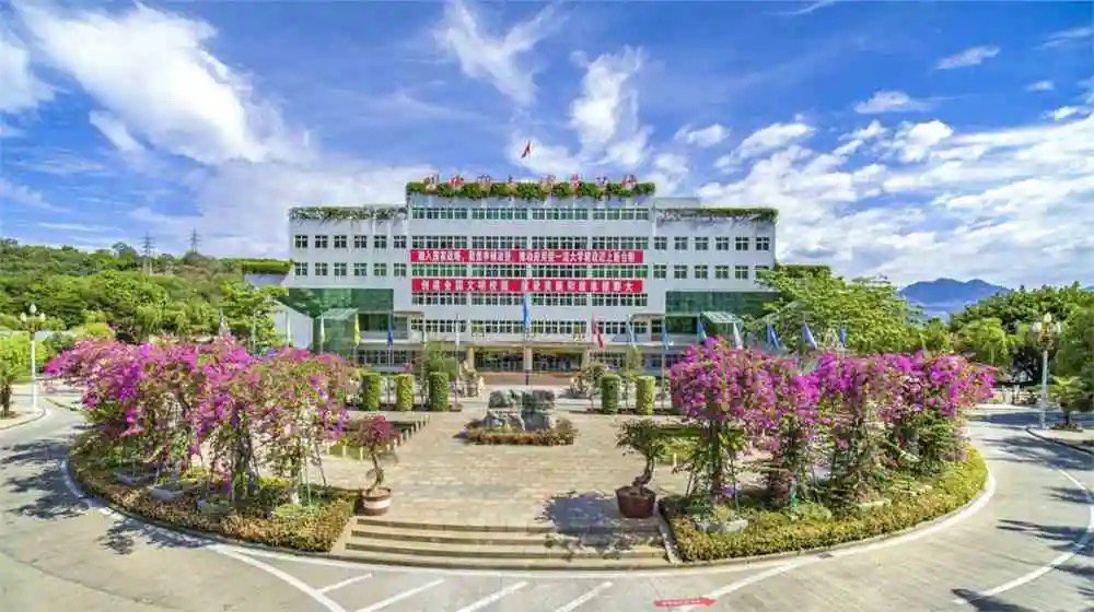 攀枝花学院是二本里的几流