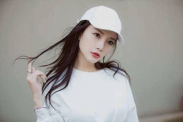 洗头事件延续至今，李小璐为何一直不被原谅？