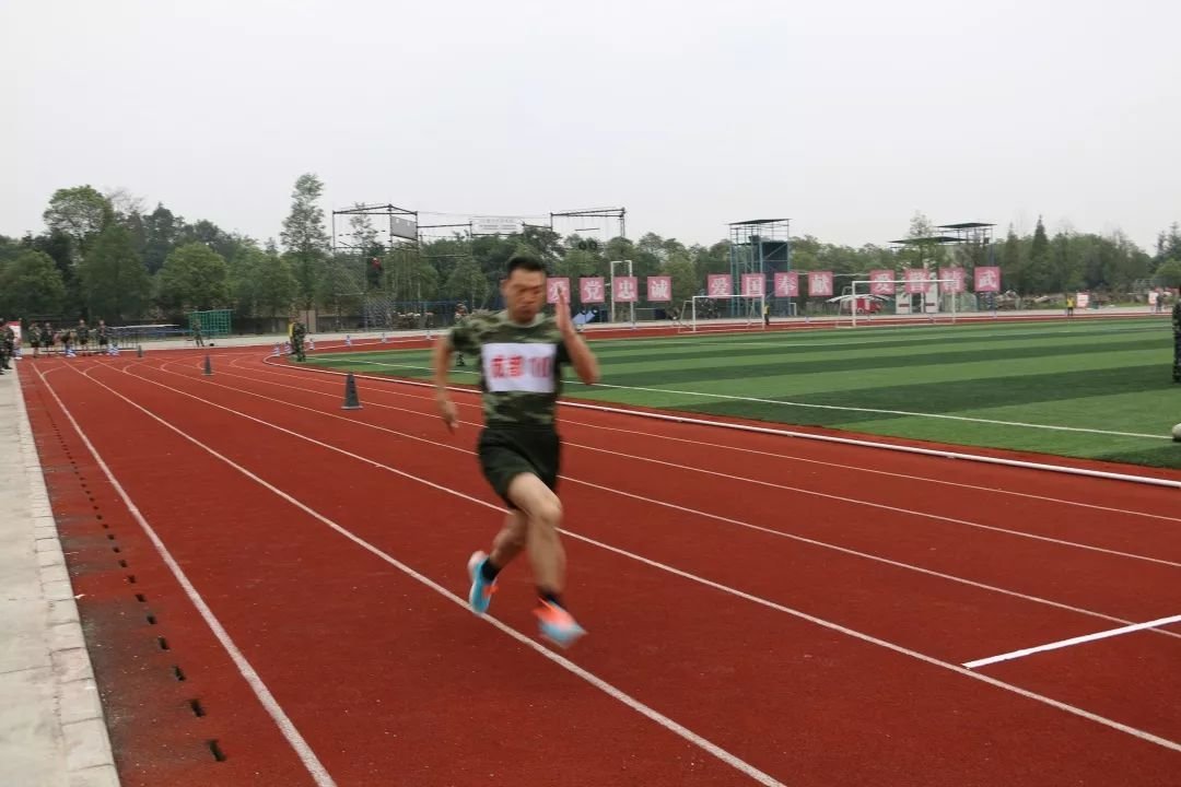 普通人跑三千米需要多长时间