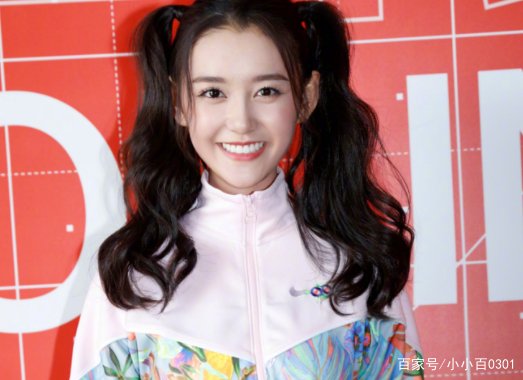童星出道的蒋依依,为什么现在不火了呢?