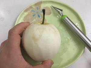 做冰糖炖雪梨是不是一定要加水?