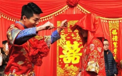 媳妇，用英语怎么写