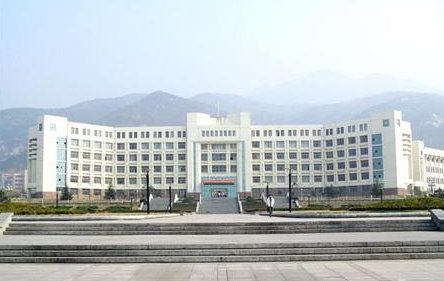 泰山学院宿舍环境怎样？