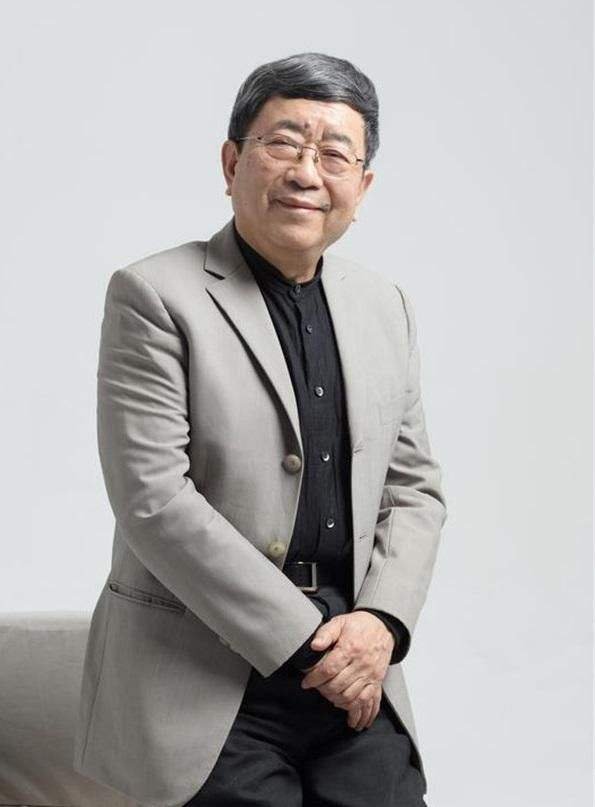 余秋雨和马兰有孩子吗？