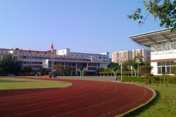 云南昆明有哪些五年制大专?