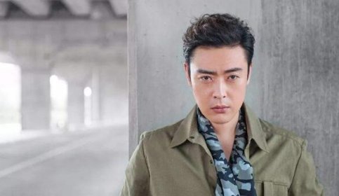 亮剑和尚扮演者是谁？